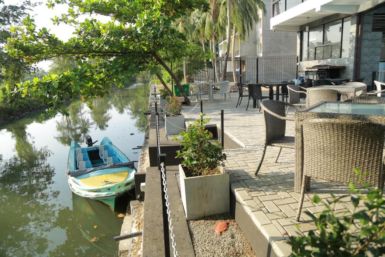 3R Resort Negombo Exteriör bild