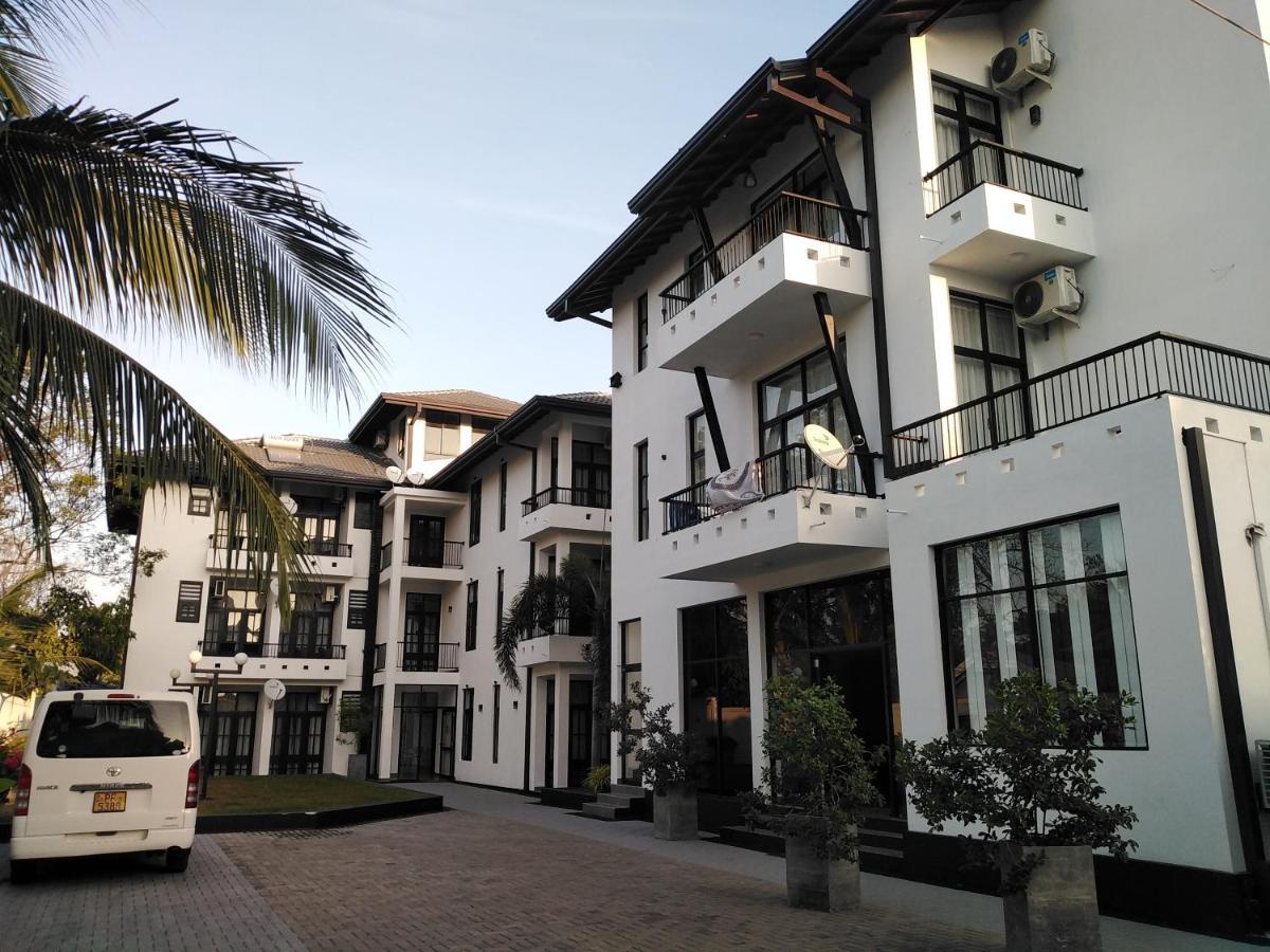 3R Resort Negombo Exteriör bild